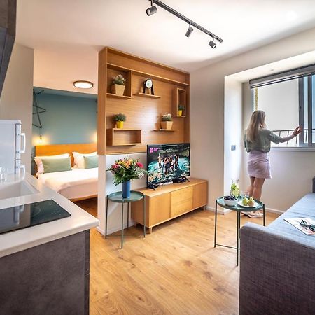 The Six Days Stylish One Bedroom Apartments Эйлат Экстерьер фото