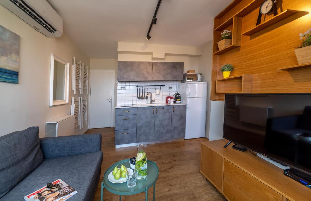 The Six Days Stylish One Bedroom Apartments Эйлат Экстерьер фото