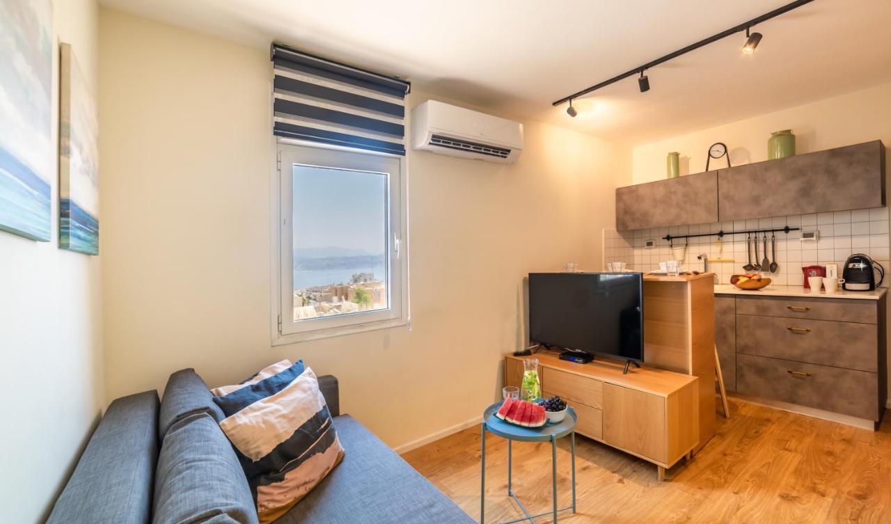 The Six Days Stylish One Bedroom Apartments Эйлат Экстерьер фото